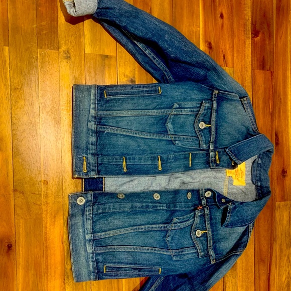 Levi's Jackets & Blazers - Levis jean jacket